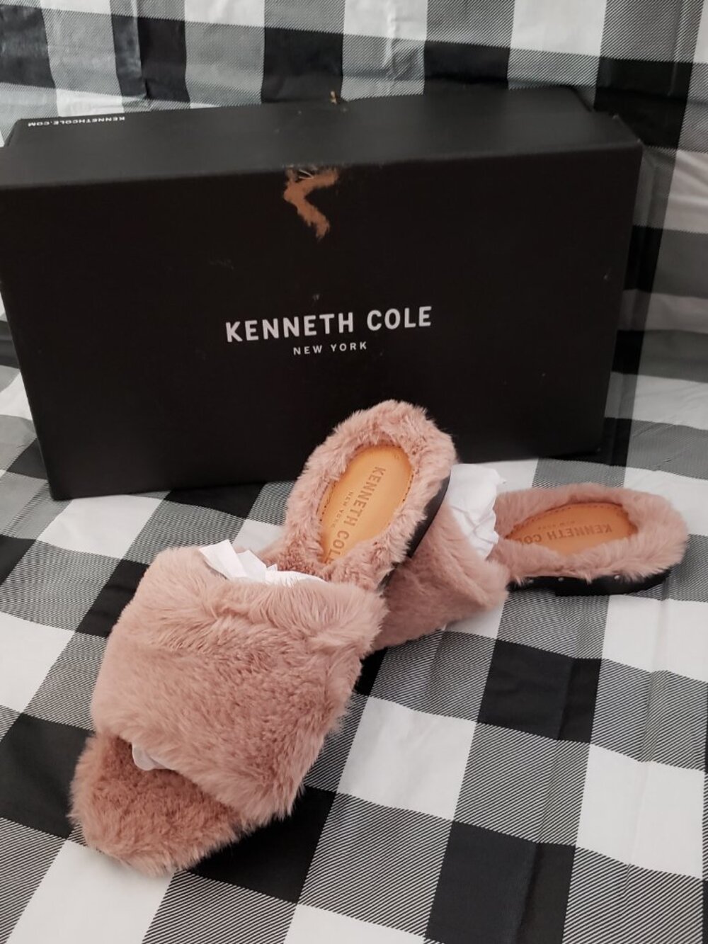 Kenneth Cole Women's Peggy Fuzzy Slippers